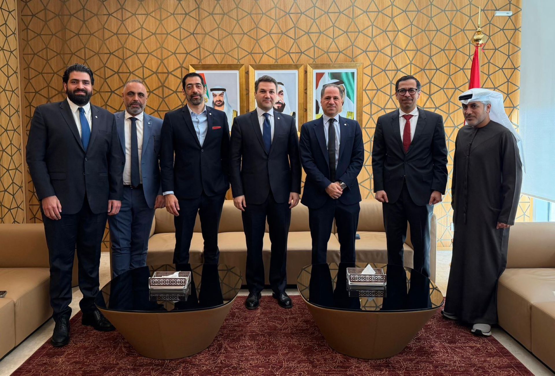 وفد كتائبي يزور السفير الإماراتي  للتنديد بالاعتداءات الإيرانية... الجميّل: نثمّن مواقف الإمارات الداعمة للبنان